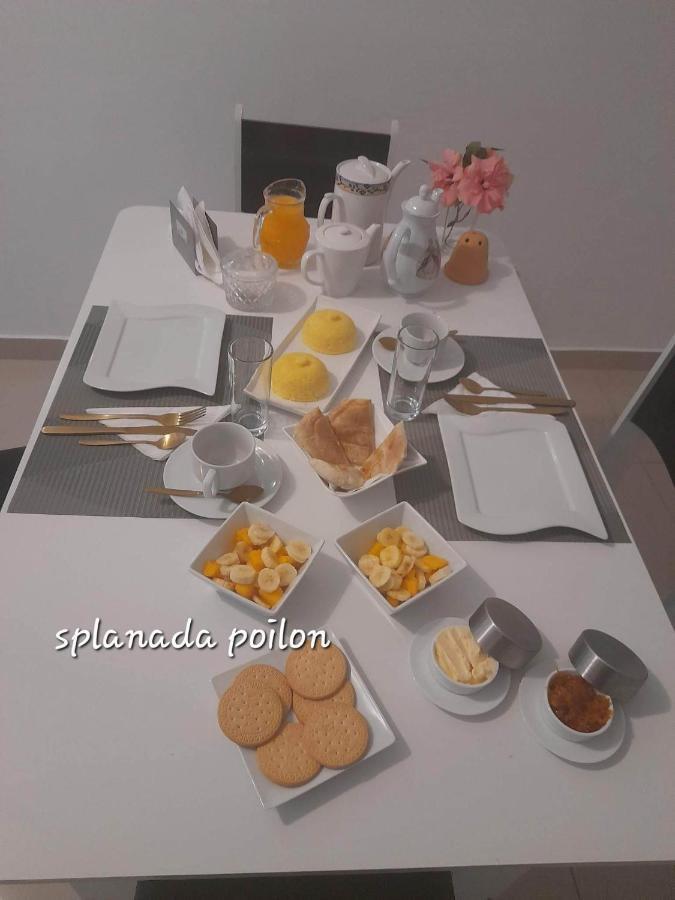 Splanada Poilon Hotel Assomada Bagian luar foto